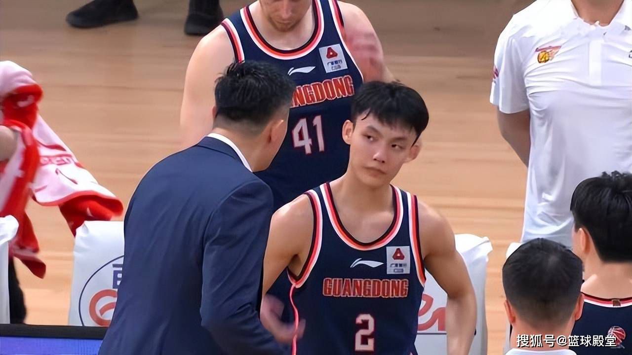 最终罗马主场3-0击败谢里夫。